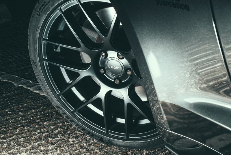 Illustration for article titled Your AWESOME new Mustang wallpaper is here π